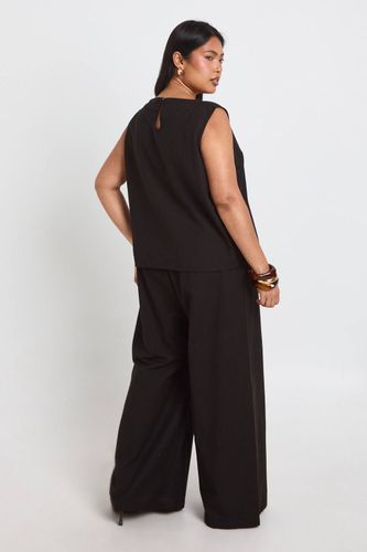Ensemble Débardeur Ample Et Pantalon Large À Effet Lin Grande Taille | Taille 46 - boohoo - Modalova