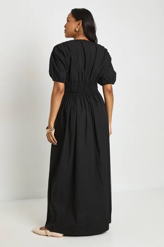 Robe Longue De Maternité Froncée Avec Lien Noué Devant | Taille 46 - boohoo - Modalova