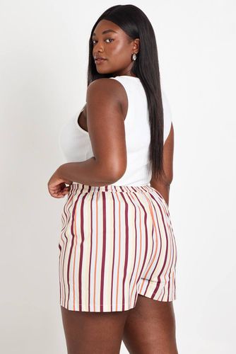 Short Henley Grande Taille Popeline À Rayures | Taille 48 - boohoo - Modalova
