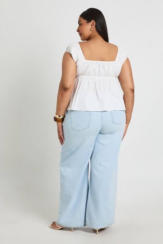 Haut Péplum À Détail De Nœud À Volants Étagés Grande Taille | Taille 48 - boohoo - Modalova