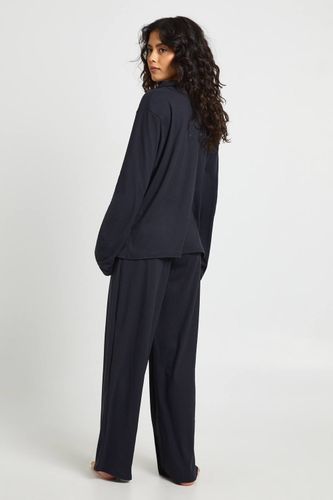 Ensemble Pyjama Haut À Manches Longues Et Pantalon Ultra Doux | Taille 38 - boohoo - Modalova