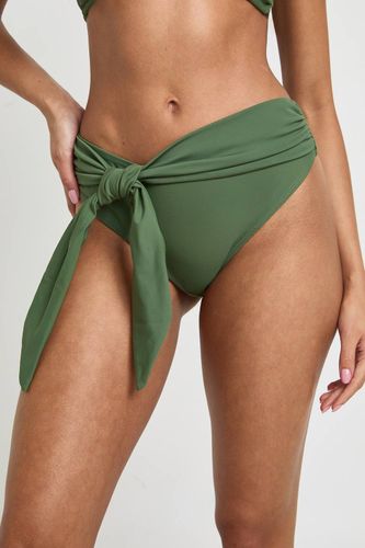 Bas De Bikini Taille Haute Avec Détail Drapé Et Effet Ventre Plat | Taille 36 - boohoo - Modalova
