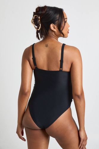 Maillot De Bain De Maternité À Encolure Arrondie | Taille 46 - boohoo - Modalova