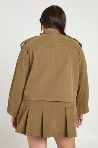 Surchemise Utilitaire en Sergé à Col Montant Grande Taille | Taille 48 - boohoo - Modalova