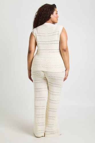 Ensemble Coordonné Grande Taille Haut Long Et Pantalon En Crochet | Taille 48 - boohoo - Modalova