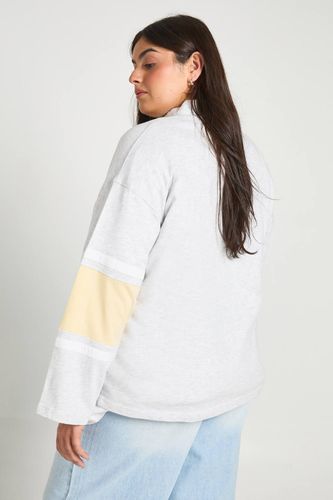 T-Shirt Rugby à Col Grande Taille | Taille 48 - boohoo - Modalova