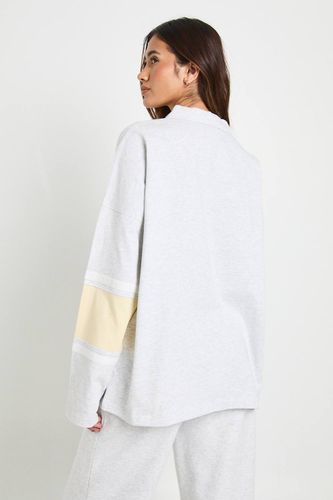 Haut de Rugby à Panneaux Contrastés Brodés | Taille 44 - boohoo - Modalova