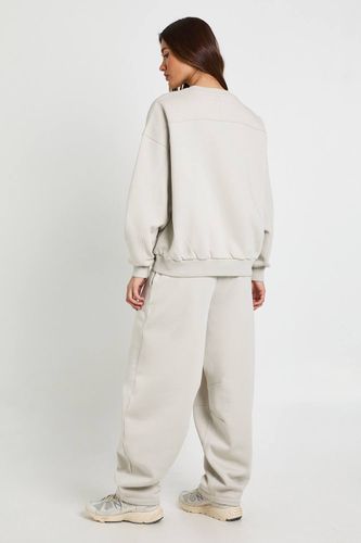 Survêtement Sweat-shirt à Détails de Coutures et Jogging Ample | Taille Medium - boohoo - Modalova
