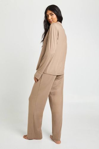 Ensemble Pyjama Chemise Boutonnée Et Pantalon Tall En Jersey Doux | Taille 46 - boohoo - Modalova