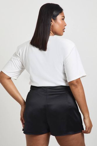 Jupe-short Grande Taille Avec Bordure En Dentelle | Taille 48 - boohoo - Modalova