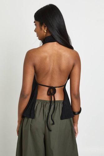 Haut Asymétrique Col Licou Haut En Acétate Slinky | Taille 44 - boohoo - Modalova