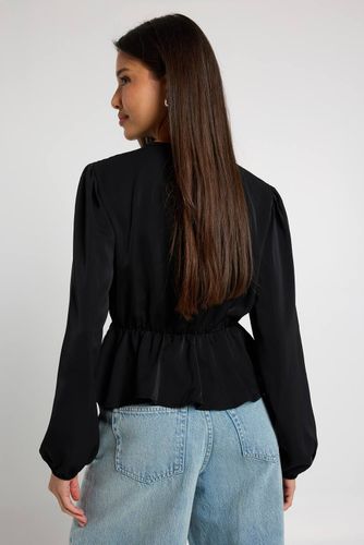 Haut À Basque Avec Nœud Devant | Taille 44 - boohoo - Modalova
