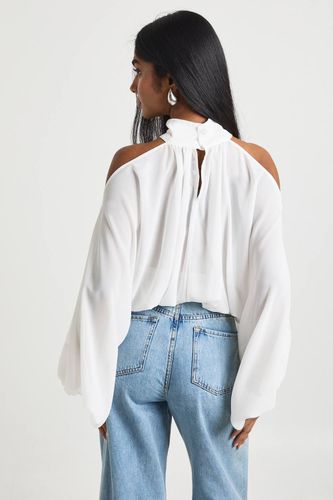 Blouse En Mousseline À Épaules Dénudées Et Manches Volumineuses | Taille 44 - boohoo - Modalova