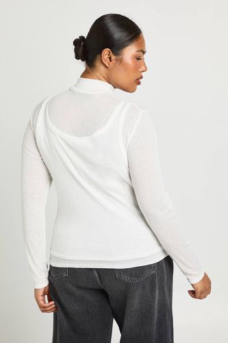 Haut Grande Taille À Col Montant Et Manches Longues Effet Superposé 2-en-1 | Taille 48 - boohoo - Modalova