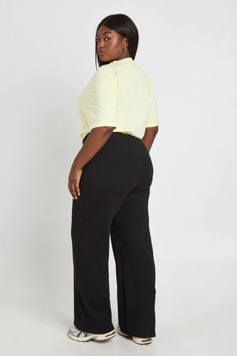 Pantalon Droit Côtelé Plus Basic | Taille 48 - boohoo - Modalova