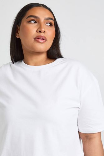T-shirt Court Ample Et Boxy Oversize Plus Basic | Taille 46 - boohoo - Modalova