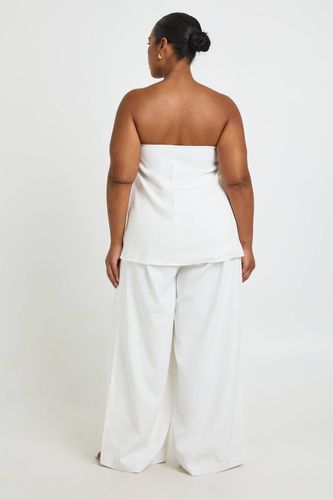 Bandeau Ajusté Long Avec Détail De Boutons | Taille 48 - boohoo - Modalova