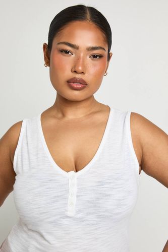 Haut Transparent À Détail De Boutons | Taille 48 - boohoo - Modalova