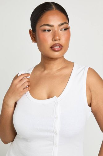 Débardeur Côtelé Grande Taille Avec Détail De Boutons Asymétriques | Taille 48 - boohoo - Modalova