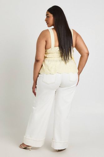 Haut Caraco Grande Taille À Détails Découpés, Nœuds Et Fronces | Taille 48 - boohoo - Modalova