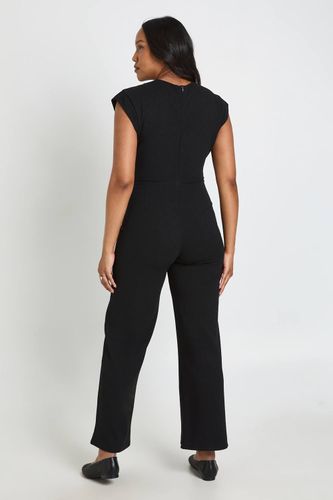 Combinaison De Maternité À Taille Froncée Et Jambes Larges | Taille 44 - boohoo - Modalova