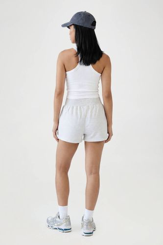 Short Molleton Taille Côtelée | Taille Medium - boohoo - Modalova