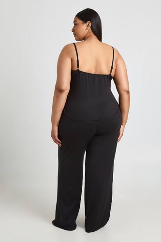 Ensemble Pyjama Grande Taille Haut Babydoll Et Pantalon | Taille 44 - boohoo - Modalova