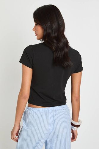Tee-shirt Court À Fleurs Bleues Imprimées | Taille Medium - boohoo - Modalova
