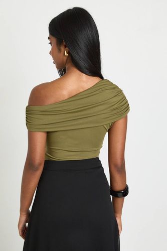 Body Moulant Mat À Épaules Dénudées | Taille 44 - boohoo - Modalova