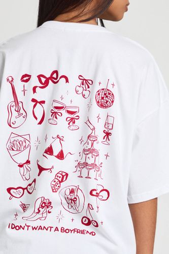 T-shirt Imprimé Au Dos Avec Message Girly "i Don't Want A Boyfriend" | Taille Medium - boohoo - Modalova