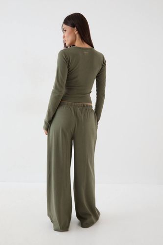 Pantalon Large à Côtes Brodées | Taille 2XL - DSGN Studio - Modalova