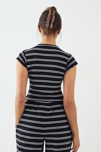 Haut Ajusté à Manches Courtes Rayé | Taille 3XL - DSGN Studio - Modalova