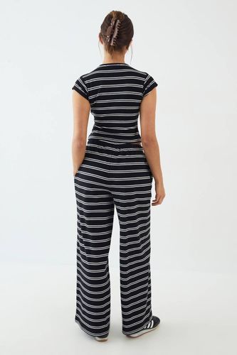 Pantalon Large à Rayures | Taille 3XL - DSGN Studio - Modalova