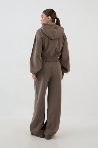 Jogging À Jambe Droite Avec Appliqué | Taille 2XL - DSGN Studio - Modalova