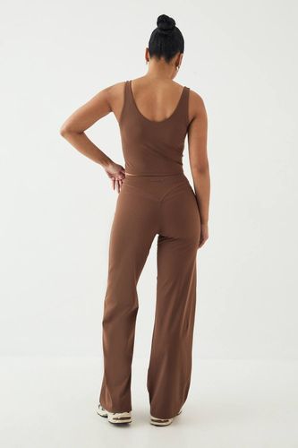 Pantalon De Yoga Jambe Droite Ultra Sculptant Avec Détails De Coutures | Taille Medium - DSGN Studio - Modalova