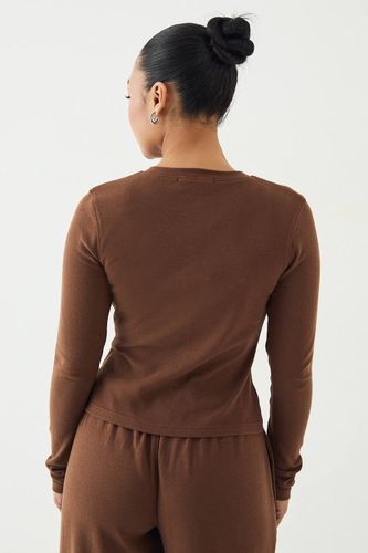 Haut À Manches Longues Boutonné Devant En Maille Côtelée Avec Broderie Script | Taille 50 - DSGN Studio - Modalova
