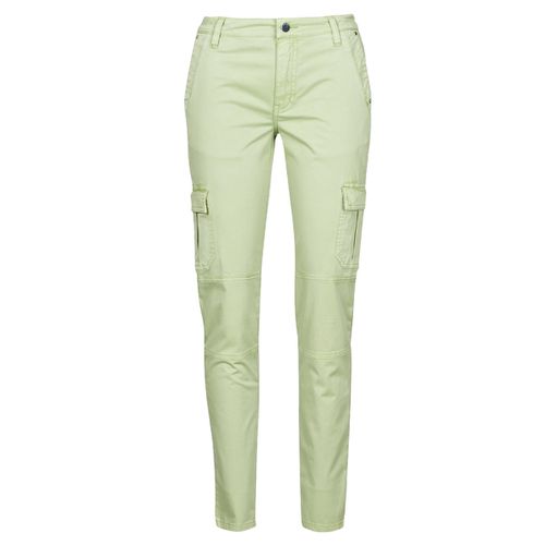 Pantalon Guess SEXY CARGO PANT - Guess - Modalova