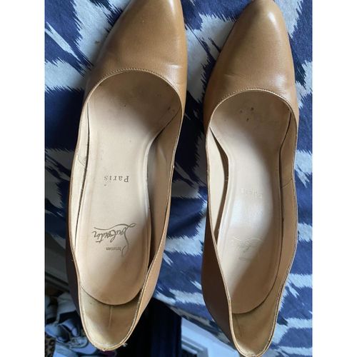 Chaussures escarpins Escarpins Louboutin beige 40 - Christian Louboutin - Modalova