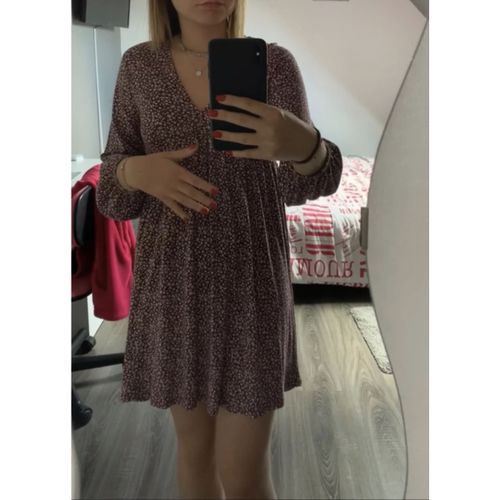 Robe courte robe à motifs bordeaux - Pull&Bear - Modalova