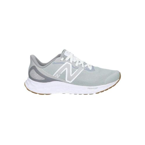 Chaussures New Balance MARISRG4 - New Balance - Modalova