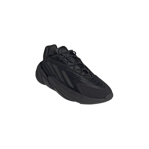 Baskets basses adidas Ozelia - adidas - Modalova