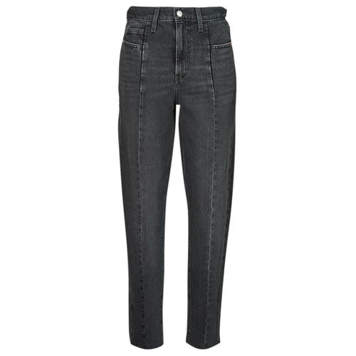 Jeans mom HW MOM JEAN ALTERED - Levis - Modalova