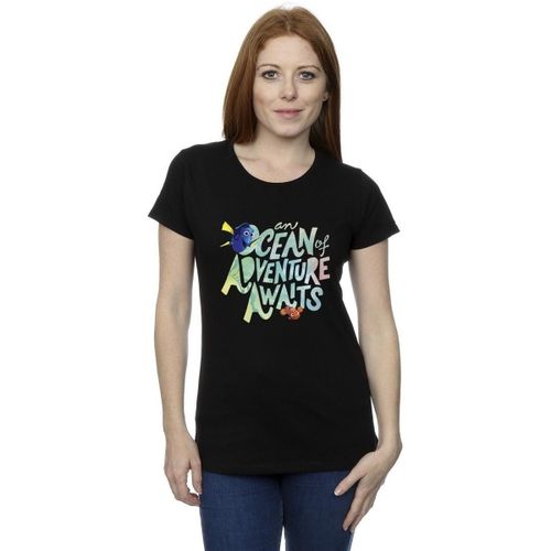 T-shirt Finding Dory Ocean Of Adventure - Disney - Modalova