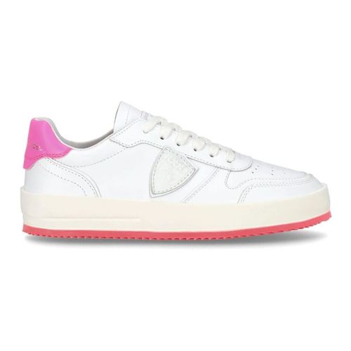 Baskets VNLD VN02 - NICE LOW-VEAU NEON BLANC/FUCSIA - Philippe Model - Modalova
