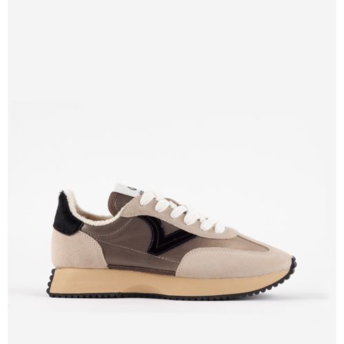 Baskets basses BASKET COSMOS NYLON MÉTAL DAIM IMPRIMÉ ANIMAL 1134111 - Victoria - Modalova