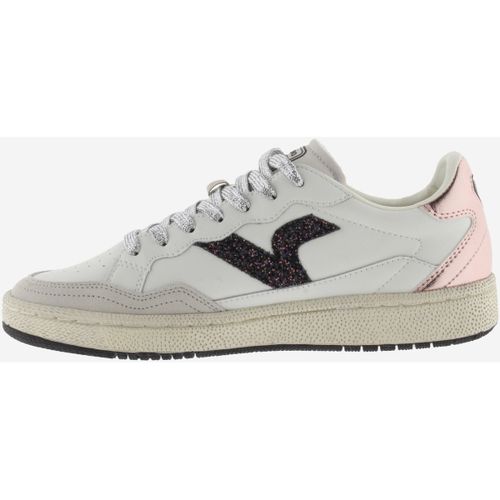 Baskets basses 1985 BASKET SMASH CUIR MÉTAL GLITTER 8806103 - Victoria - Modalova