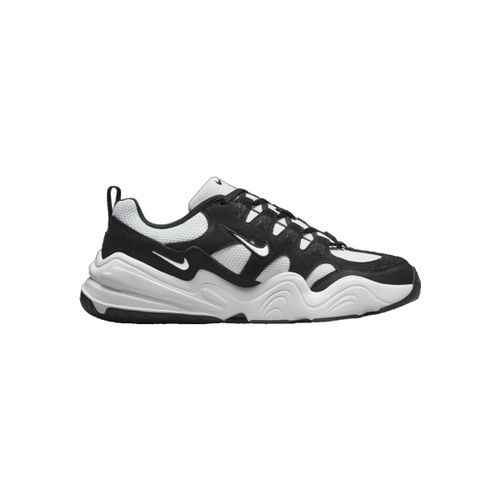 Baskets Baskets Tech Hera textile - Nike - Modalova