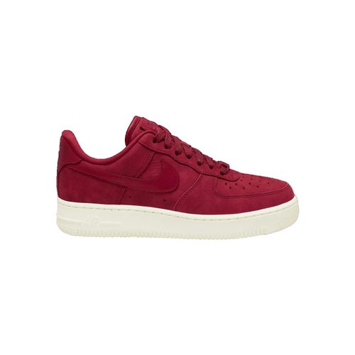 Baskets Baskets Air Force 1 Premium nubuck rouge - Nike - Modalova