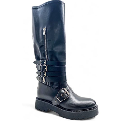 Bottes plates DFDAI25-DIR02-blk - Divine Follie - Modalova