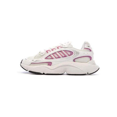 Baskets basses adidas Ozmillen - adidas - Modalova